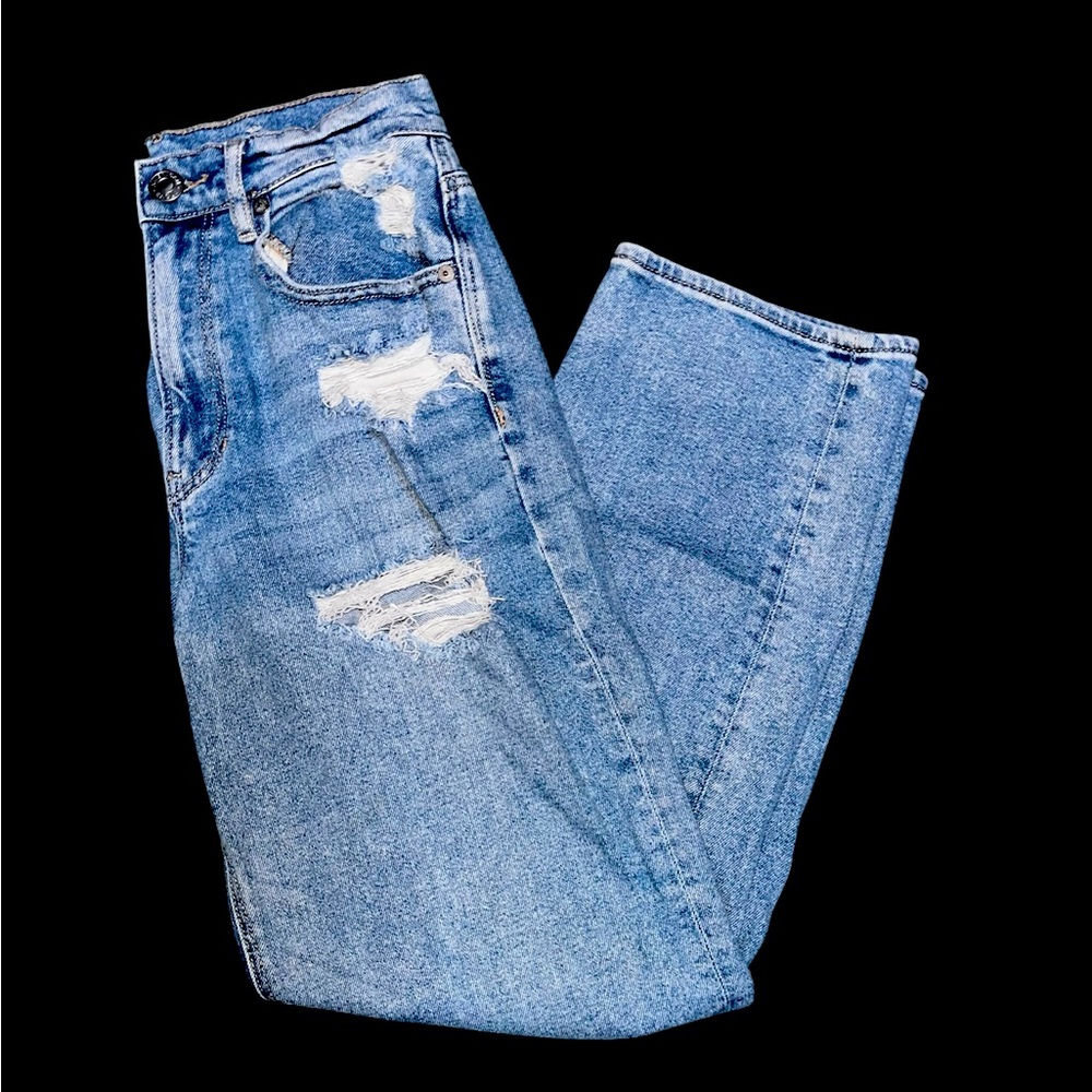 American Eagle Light Blue High-Rise '90s Boyfriend Jeans, Size 6.